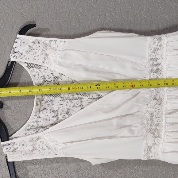 GUESS Elegant White Lace Dress - Picture 11 of 14
